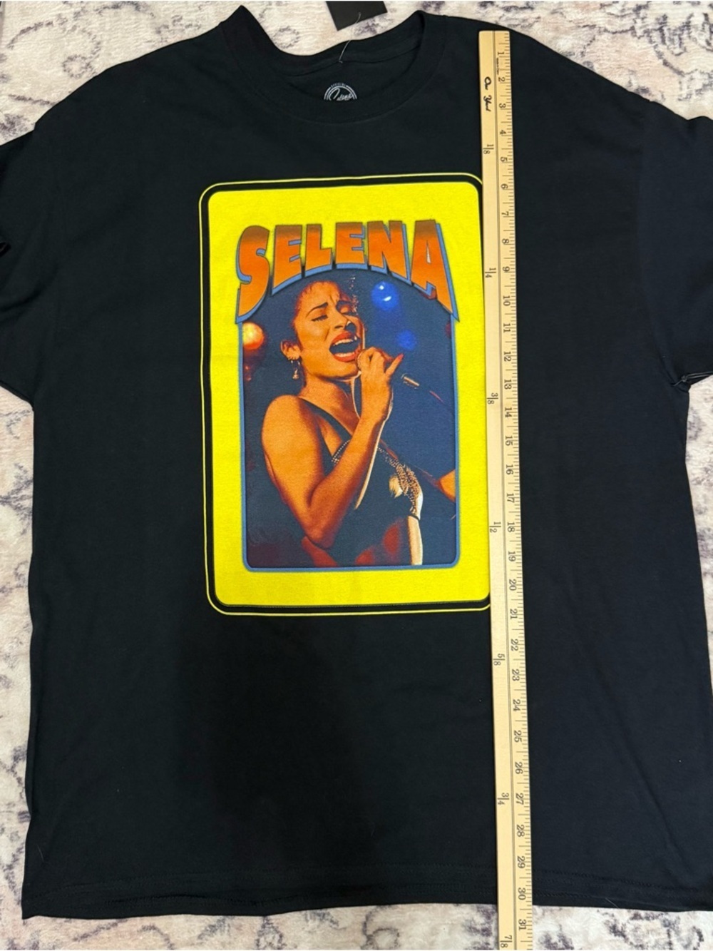 Rare Vintage Selena Quintanilla Graphic T-shirt Size Large NWT - Picture 7 of 7